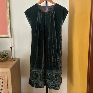 Anna Sui Embroidered Velvet Midi Dress Green Sleeveless Size P (Small)